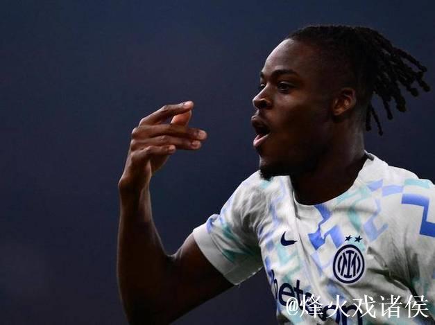 意甲第1易主!劳塔罗传射比肩三大神锋,国米2-1热那亚破魔咒登顶 意甲第1易主!劳塔罗传射比肩三大神锋,国米2-1热那亚破魔咒登顶